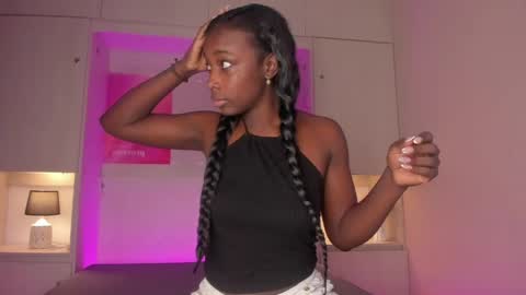 Snapshot of oshun_444 chatting on April 2026 12:09:02 PM oshun_444 online show from April 2026 12:09:02 PM