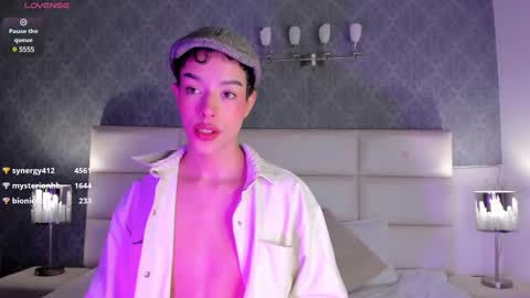 Osirismansour online show from February 2025 01:36:01 AM