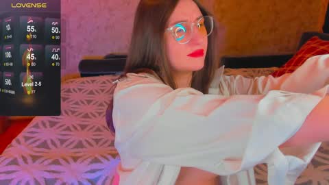 Snapshot of oskar_fucker chatting on December 2024 04:34:02 AM Leliana online show from December 2024 04:34:02 AM