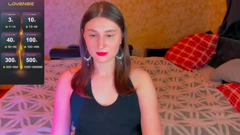 Snapshot of oskar_fucker chatting on December 2024 06:18:02 AM Leliana online show from December 2024 06:18:02 AM