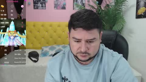 Snapshot of oso_gael chatting on March 2025 05:28:02 PM Bear Gael online show from March 2025 05:28:02 PM