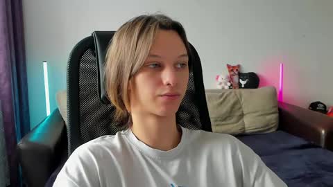 Ostin online show from May 2026 05:24:01 AM