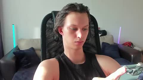 Ostin online show from June 2026 12:33:02 PM