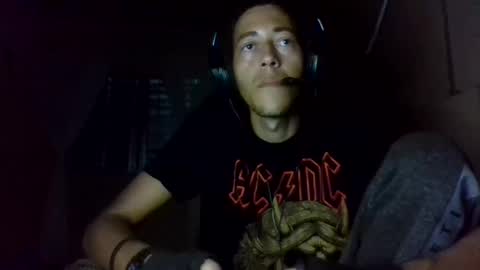 Snapshot of otakuskull chatting on February 2025 12:31:02 AM Kimura online show from February 2025 12:31:02 AM