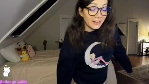 Addie online show from October 2025 03:05:02 AM