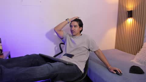 Otto Andrew online show from April 2026 03:59:01 AM