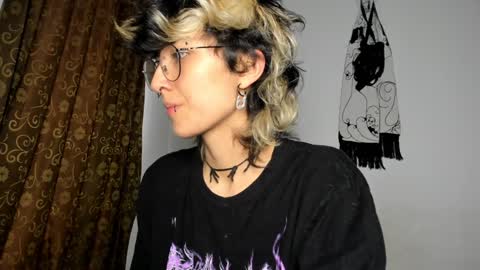 Otto 3 online show from December 2024 09:45:01 PM