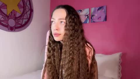 outerspace2000 online show from November 2025 12:32:02 AM