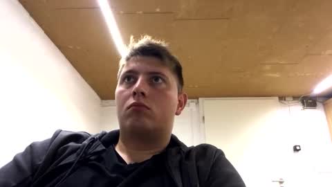 outflayd online show from October 2025 12:03:01 AM