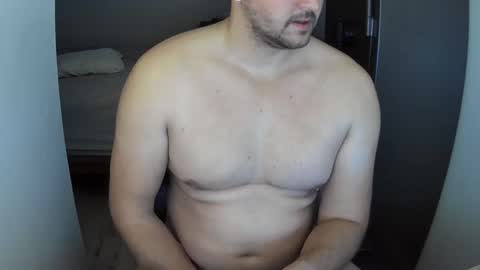 Snapshot of outside1991 chatting on December 2024 05:35:02 PM outside1991 online show from December 2024 05:35:02 PM