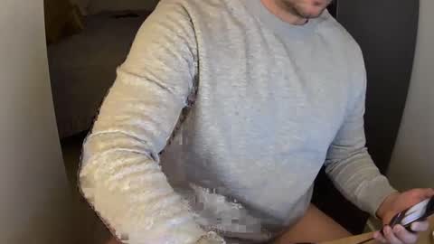 Snapshot of outside1991 chatting on December 2024 05:44:01 PM outside1991 online show from December 2024 05:44:01 PM