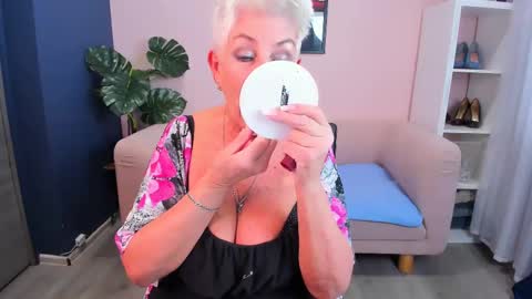 Alla online show from February 2025 08:43:02 AM