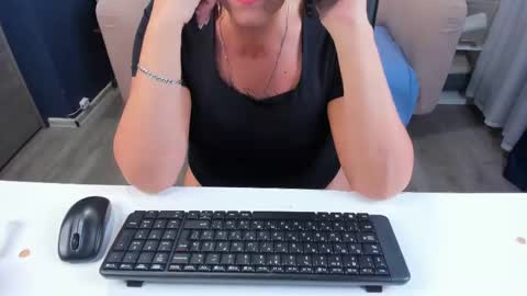 Alla online show from September 2025 09:20:01 AM