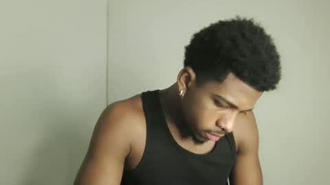 Snapshot of owen_222 chatting on January 2026 05:45:02 AM Owen online show from January 2026 05:45:02 AM