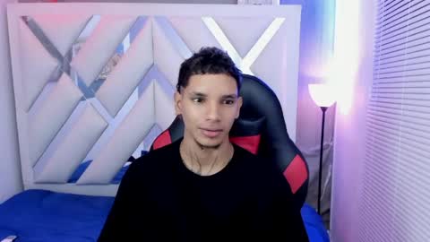 owen blaze online show from May 2026 11:43:02 PM
