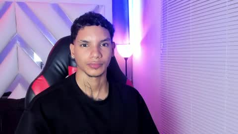 owen blaze online show from May 2026 03:23:01 AM