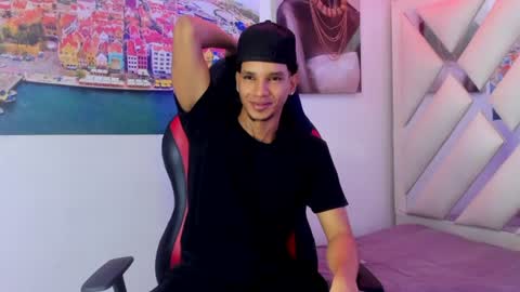 owen blaze online show from June 2026 03:37:01 AM
