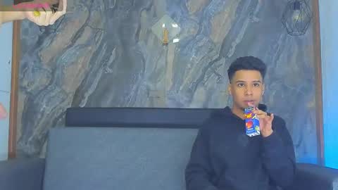 owen_mccarthy online show from December 2024 11:52:02 AM