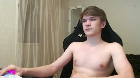 Snapshot of oydikey chatting on December 2025 11:22:02 PM Oydin online show from December 2025 11:22:02 PM