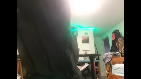 ozzy727 online show from March 2026 01:00:02 AM