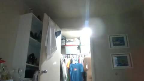 0zzy78 online show from October 2025 01:39:02 AM