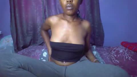Val online show from October 2025 10:00:02 AM