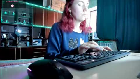 Ella online show from March 2025 11:16:01 AM