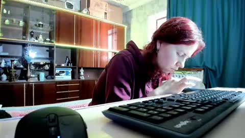 Ella online show from March 2025 09:23:02 AM