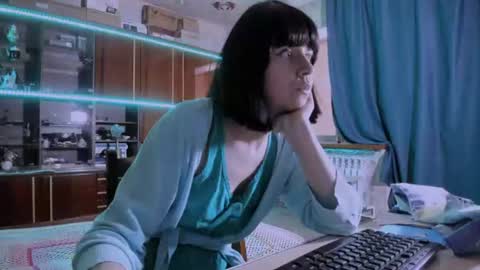 Snapshot of pa1e_pr1ncess chatting on July 2026 06:28:01 AM Ella online show from July 2026 06:28:01 AM