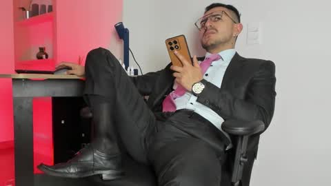 Snapshot of pablo_rincon95 chatting on February 2025 11:26:02 PM pablo rincon95 online show from February 2025 11:26:02 PM