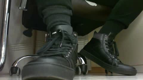 Pablo Meness online show from January 2025 05:01:01 PM