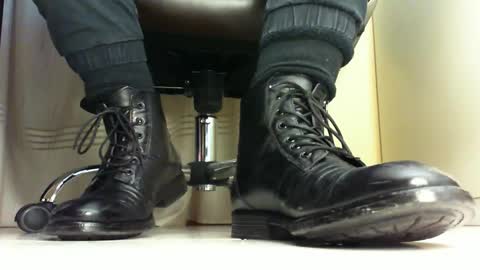 Pablo Meness online show from January 2025 09:45:01 PM