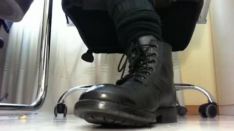 Pablo Meness online show from February 2025 01:30:02 PM