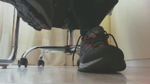 Pablo Meness online show from February 2025 10:26:02 AM