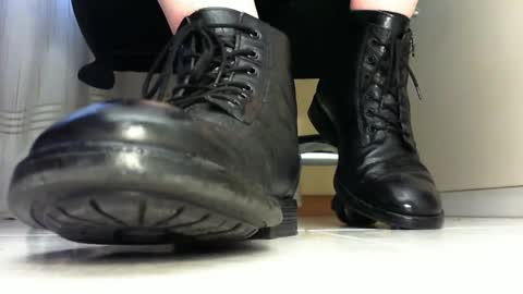 Pablo Meness online show from February 2025 04:16:01 PM