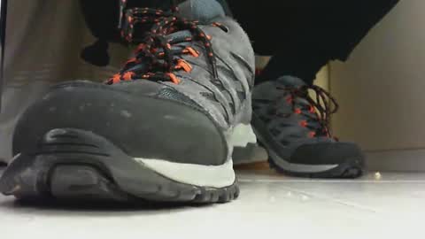 Pablo Meness online show from March 2025 08:40:01 PM