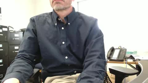 Snapshot of paddleme100 chatting on February 2025 06:36:02 PM Paddle me online show from February 2025 06:36:02 PM