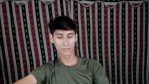 Snapshot of paimon_goetia chatting on October 2025 12:00:01 AM Alexander Grigori online show from October 2025 12:00:01 AM