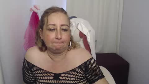 paiperhalliwey online show from January 2025 07:23:01 PM