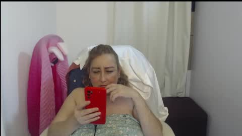 paiperhalliwey online show from January 2025 04:20:01 AM