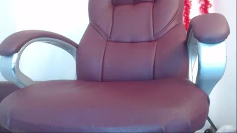 Snapshot of paiperhalliwey chatting on February 2026 06:23:01 PM paiperhalliwey online show from February 2026 06:23:01 PM