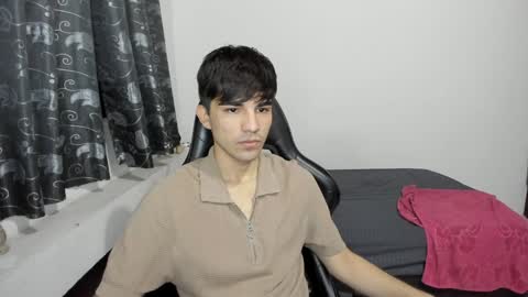 pakun_ online show from January 2025 01:04:02 AM