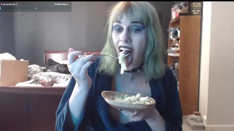 palaceofmalice online show from January 2025 07:32:01 PM