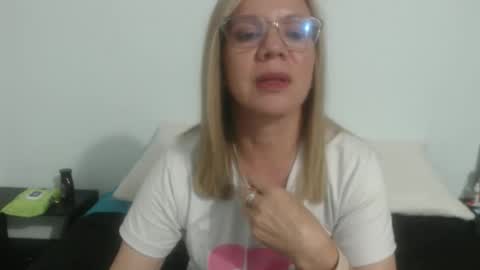 Snapshot of paloma_martin chatting on April 2026 02:53:01 AM paloma online show from April 2026 02:53:01 AM