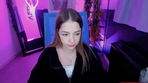 Snapshot of pambeeslyy chatting on March 2025 08:11:01 AM Pam online show from March 2025 08:11:01 AM