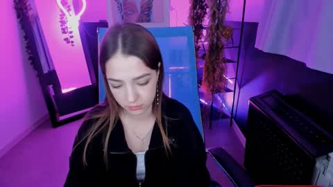 Snapshot of pambeeslyy chatting on March 2025 11:16:01 AM Pam online show from March 2025 11:16:01 AM