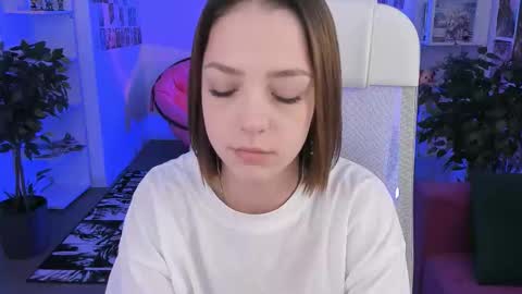 Snapshot of pambeeslyy chatting on October 2025 11:00:01 AM Pam online show from October 2025 11:00:01 AM