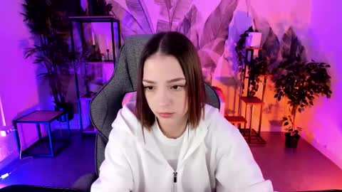 Snapshot of pambeeslyy chatting on November 2025 09:20:01 AM Pam online show from November 2025 09:20:01 AM