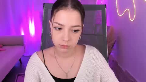 Snapshot of pambeeslyy chatting on January 2026 08:30:01 AM Pam online show from January 2026 08:30:01 AM