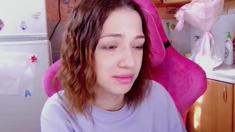 Snapshot of pambeeslyy chatting on February 2026 09:27:01 AM Pam online show from February 2026 09:27:01 AM